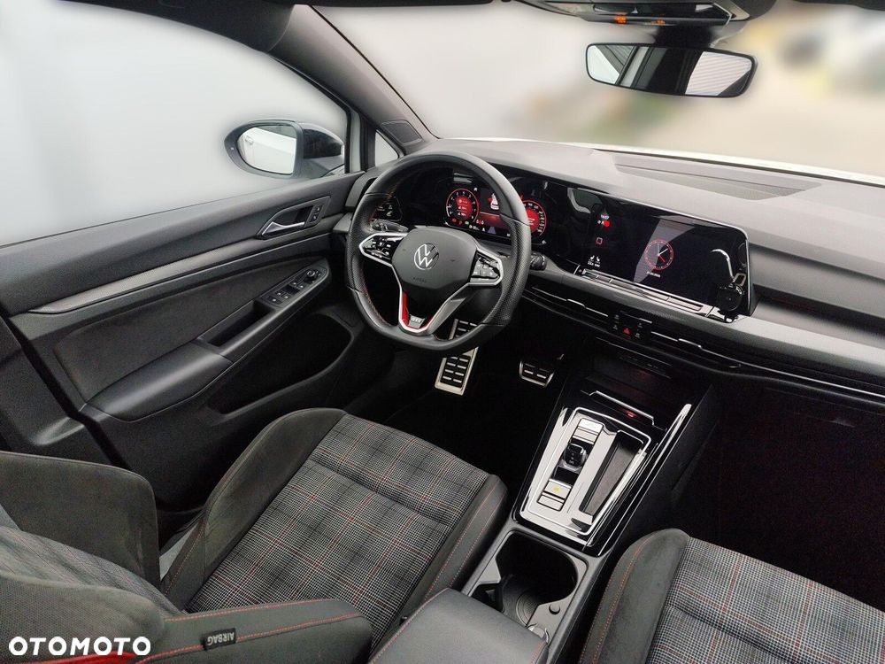 Volkswagen Golf - 15