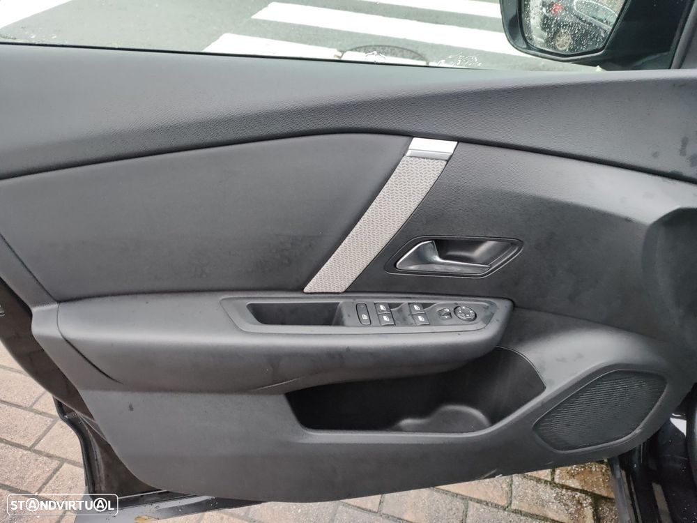 Citroën C4 1.5 BlueHDi Feel EAT8 - 14