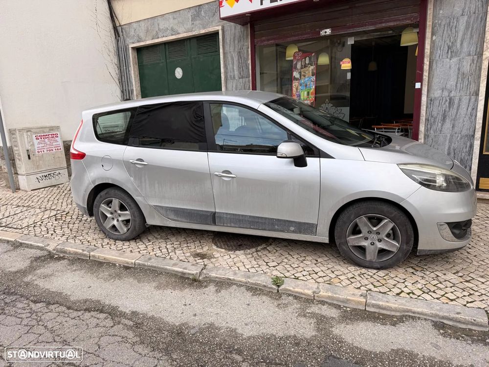 Renault Grand Scénic 1.5 dCi Expression SS - 1