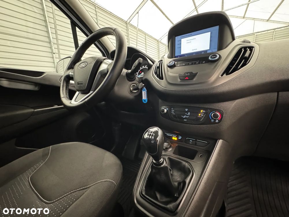 Ford Courier L1 Niski Przebieg! - 31