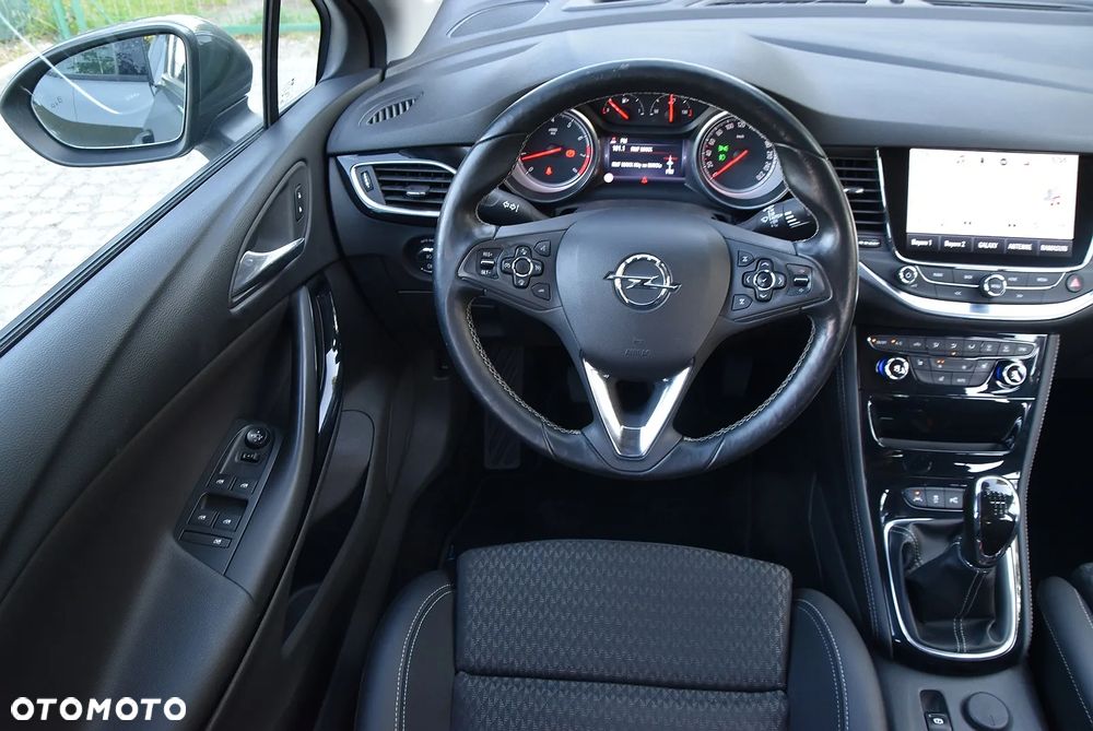 Opel Astra - 25