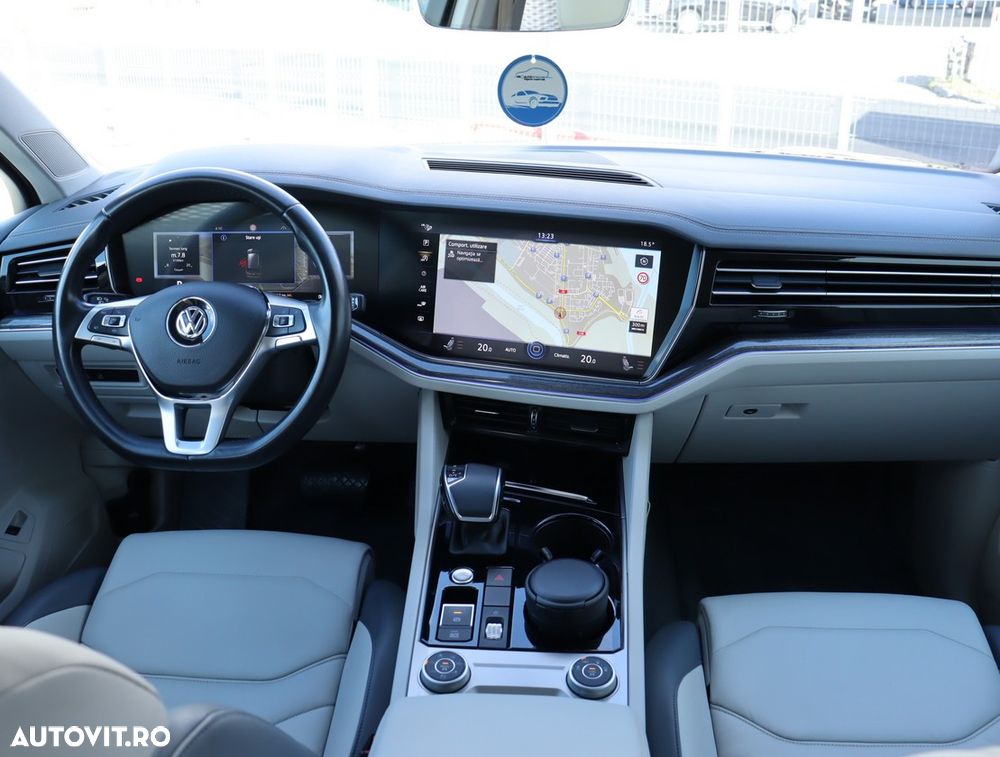 Volkswagen Touareg V6 TDI Elegance - 17