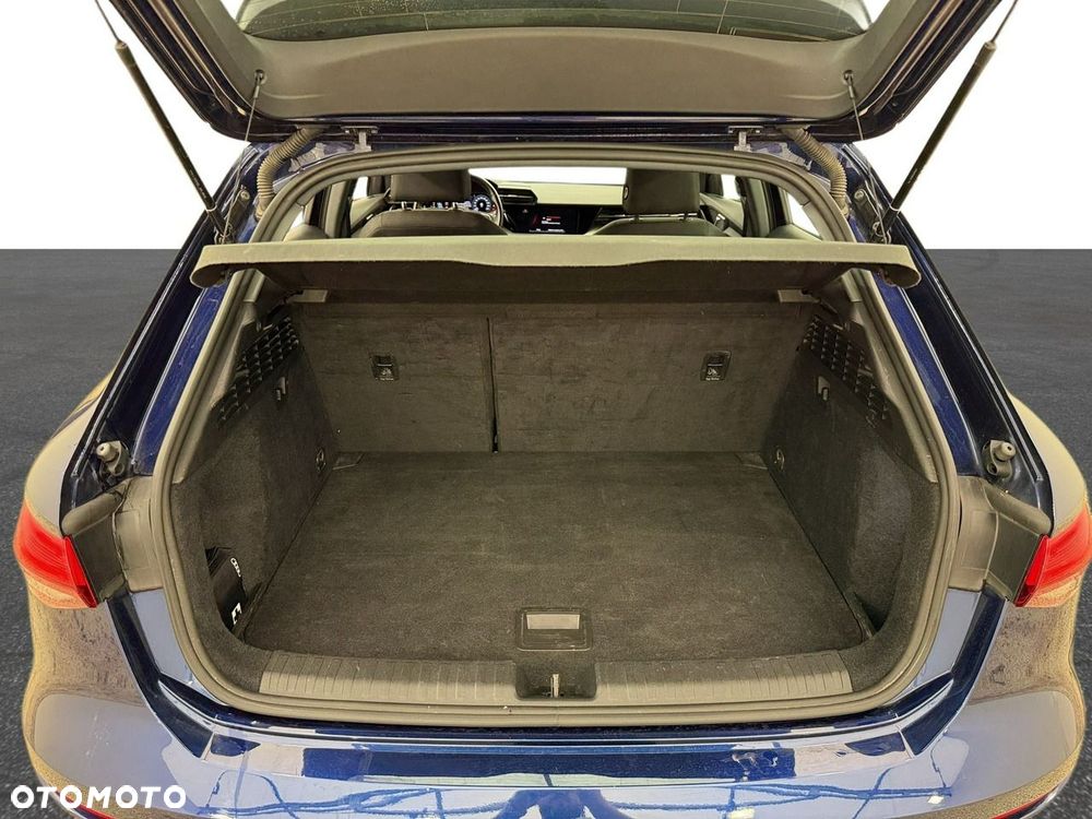 Audi A3 Sportback - 12