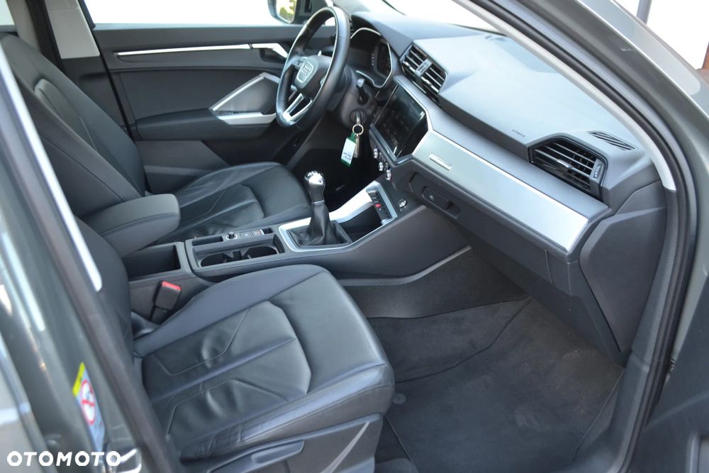 Audi Q3 35 TFSI advanced - 19