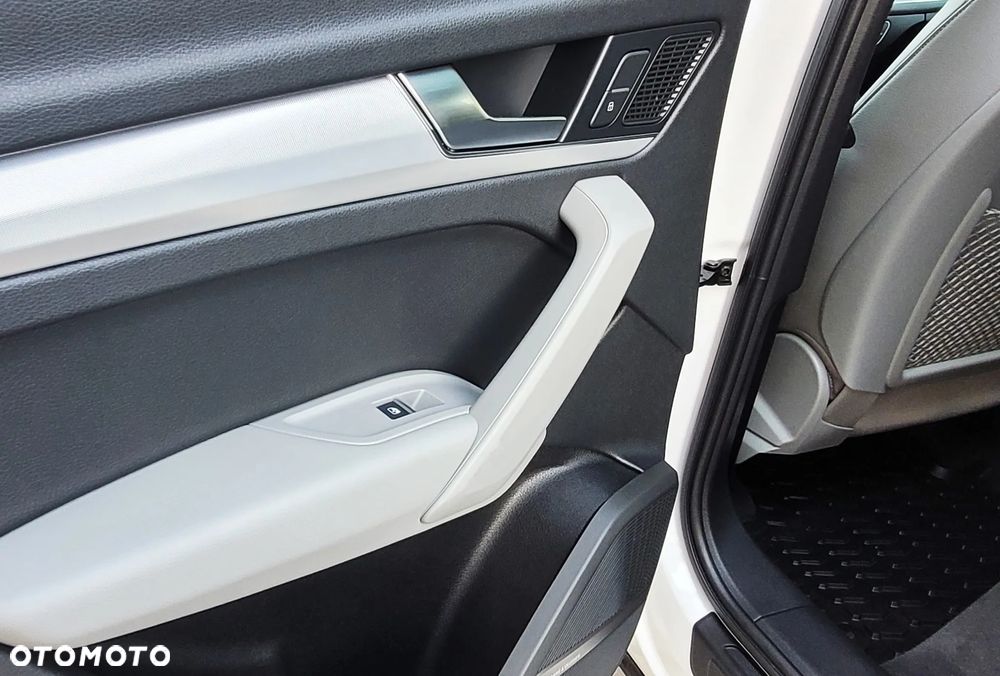 Audi Q5 2.0 TFSI Quattro Sport S tronic - 28