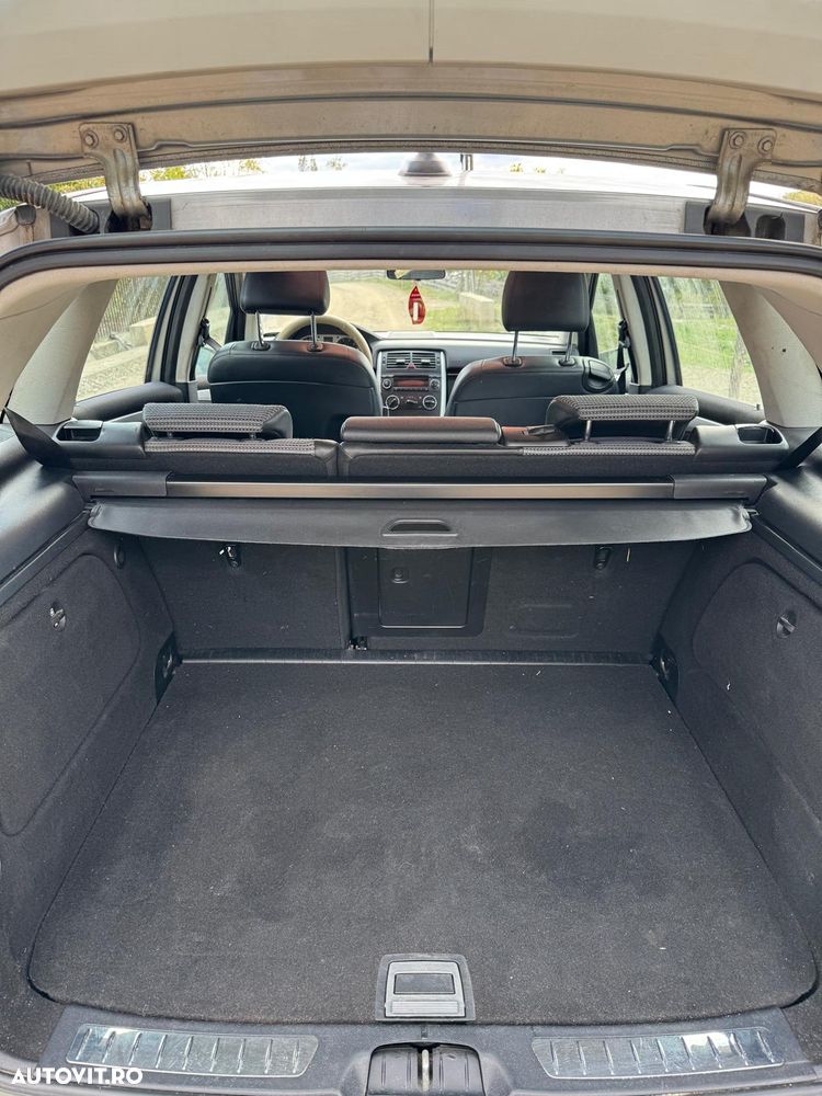 Mercedes-Benz B 200 - 11