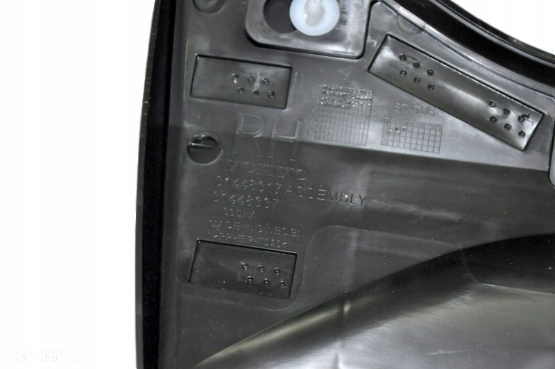 VOLVO C40 XC40 przednia prawa listwa nakladka progowa OE - 3