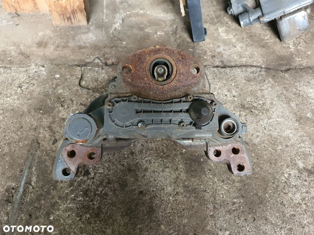 Zacisk hamulcowy DAF FX 106, SN7443, SN7453, prawy, lewy, demontaż - 3
