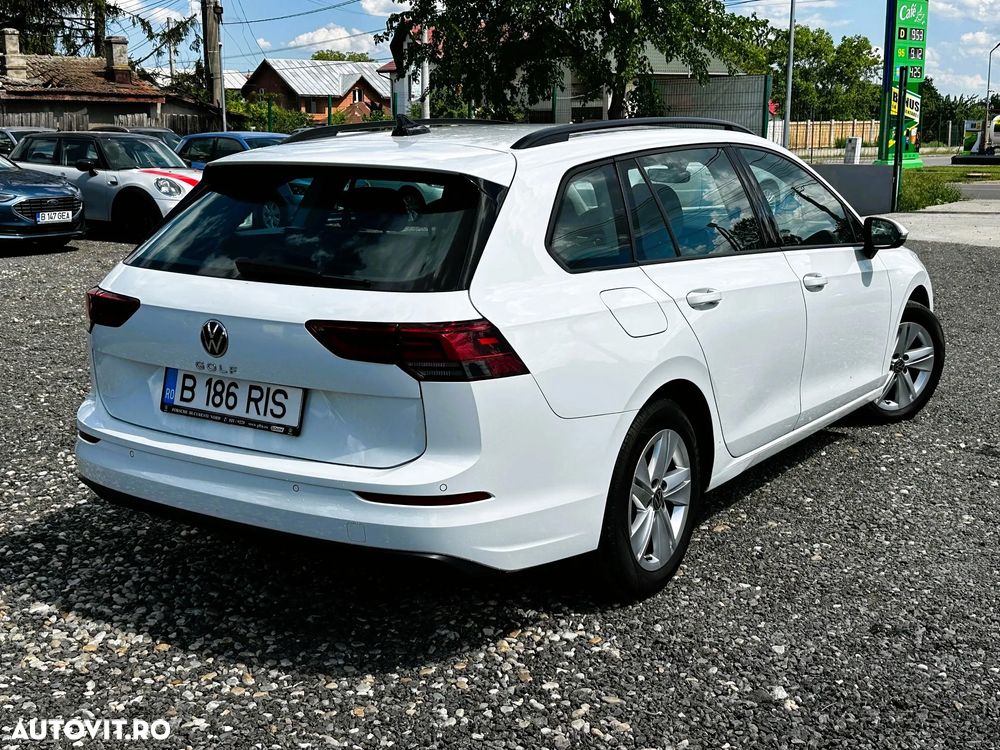 Volkswagen Golf - 2