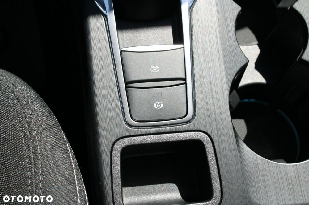 Ford Focus - 25