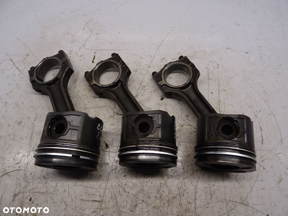 BMW E46 2.0 D TŁOK TŁOKI KORBOWÓD