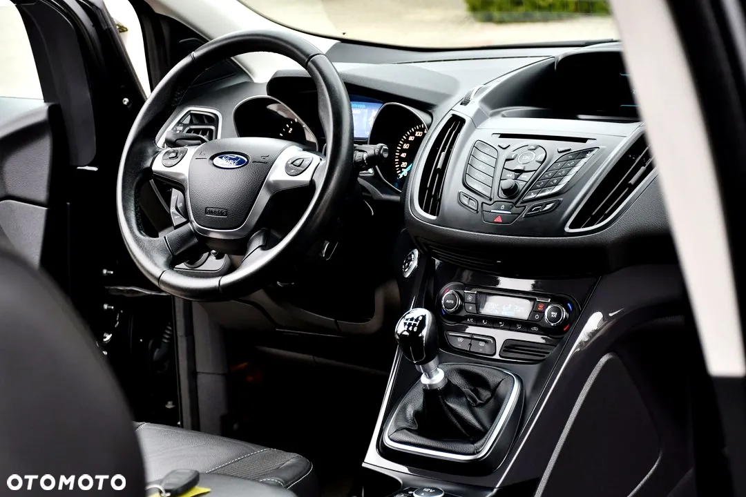 Ford Kuga 2.0 TDCi 4WD Titanium - 21