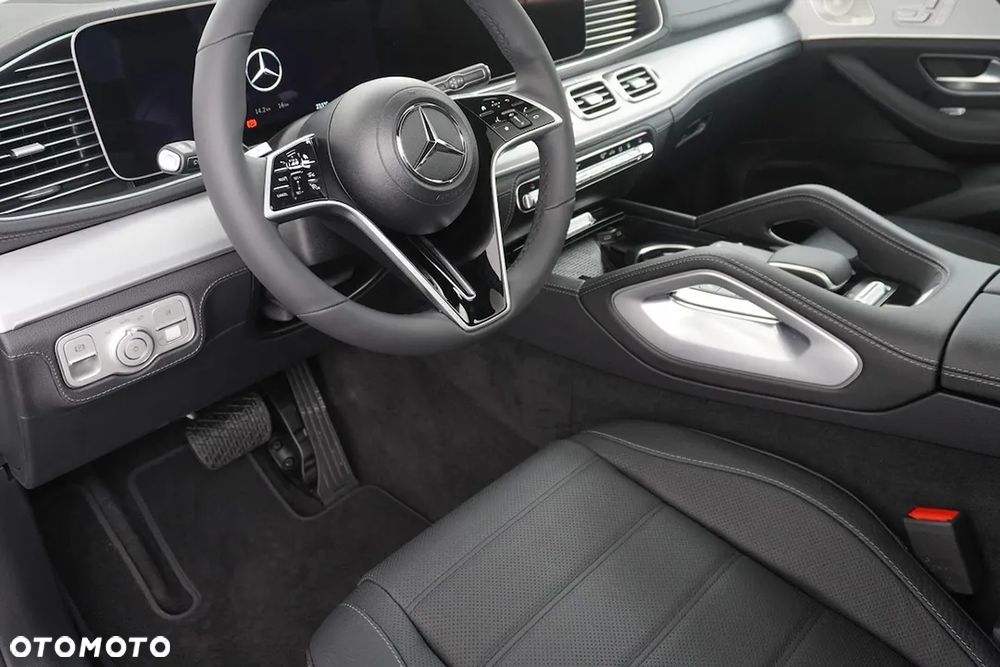 Mercedes-Benz GLE - 11