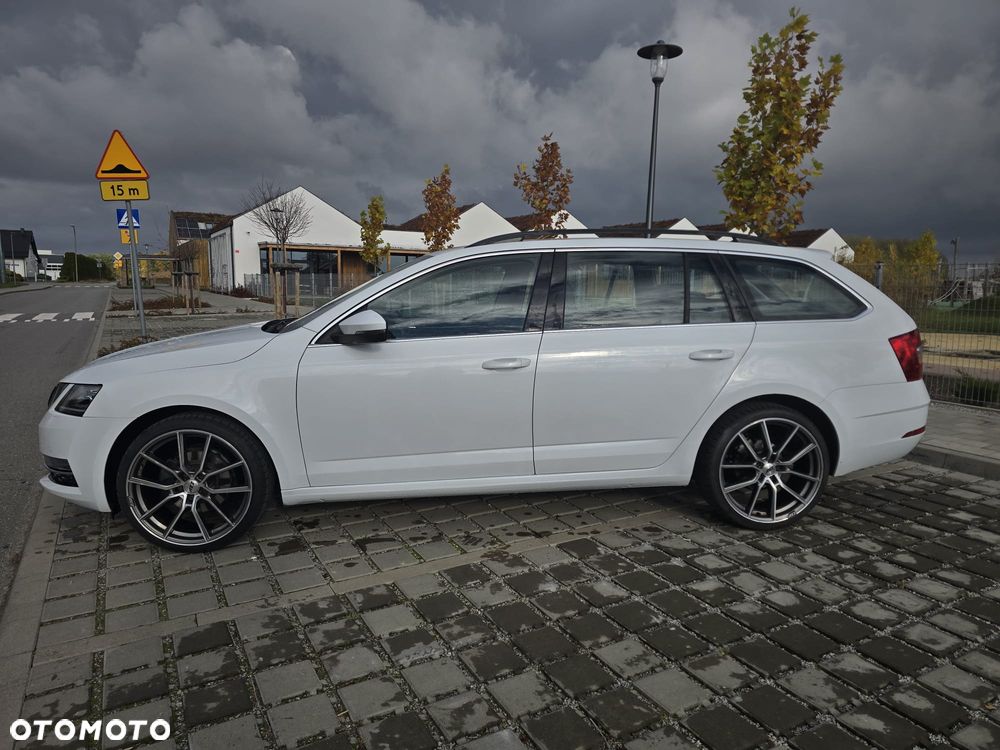 Skoda Octavia 1.5 TSI ACT Business - 4