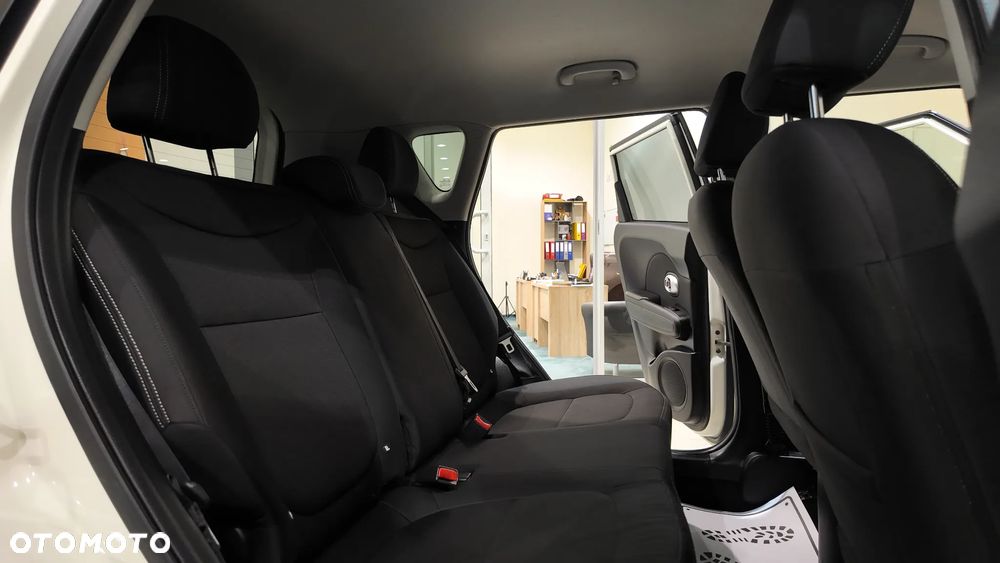 Kia Soul 1.6 GDI L - 34