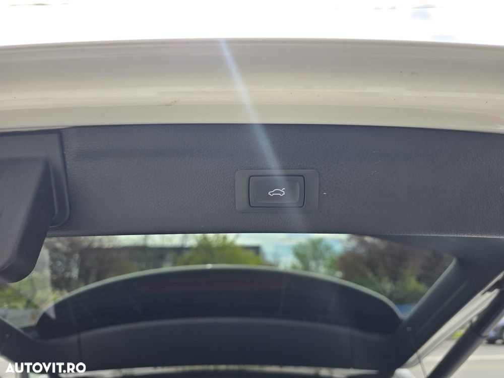 Audi Q3 45 TFSIe S tronic - 27