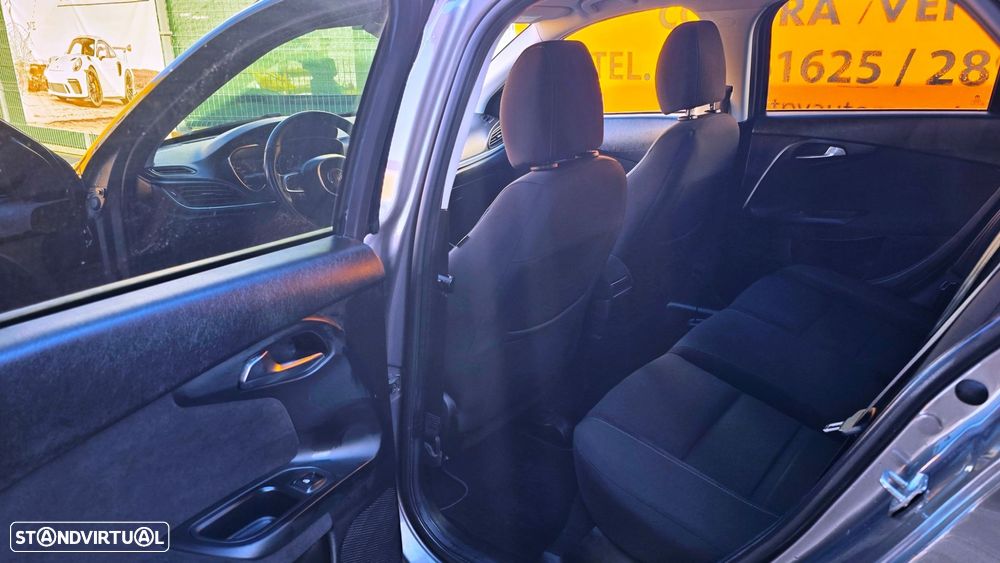 Fiat Tipo Station Wagon 1.3 M-Jet Lounge - 10