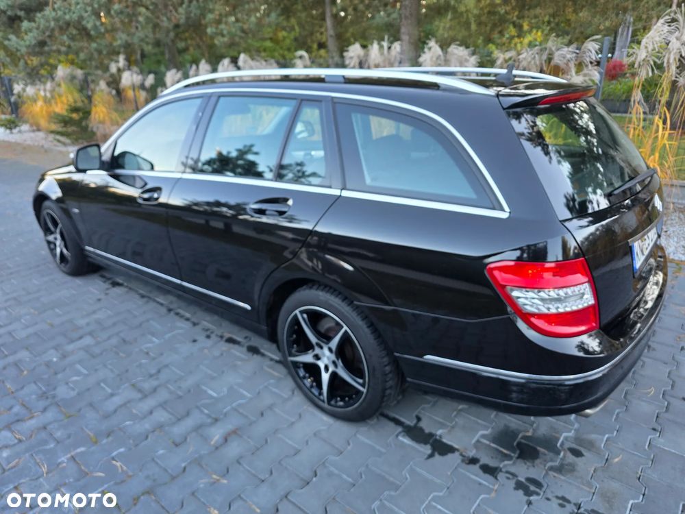 Mercedes-Benz C-Class 2008 photo 5