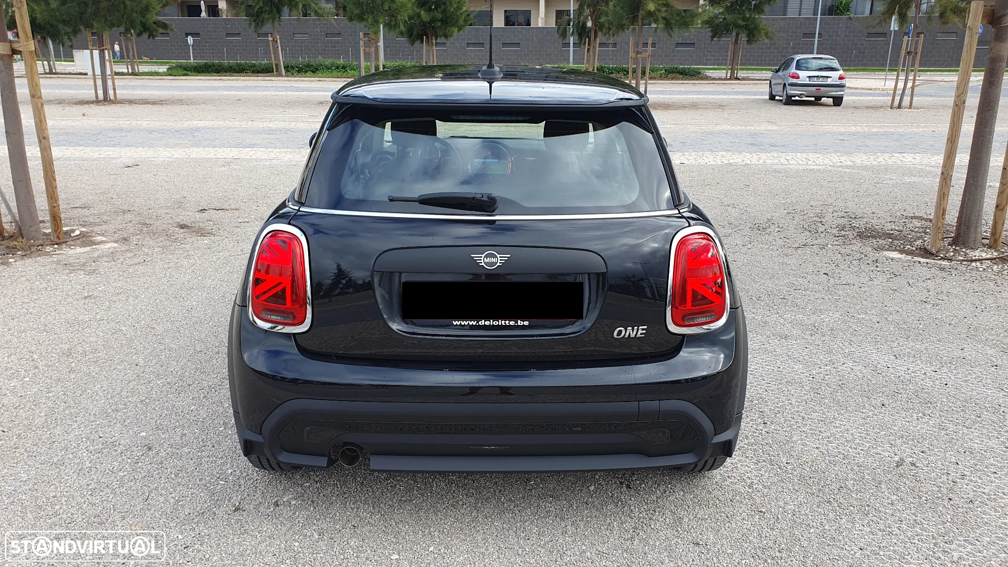 MINI 3 Portas One Essential - 6