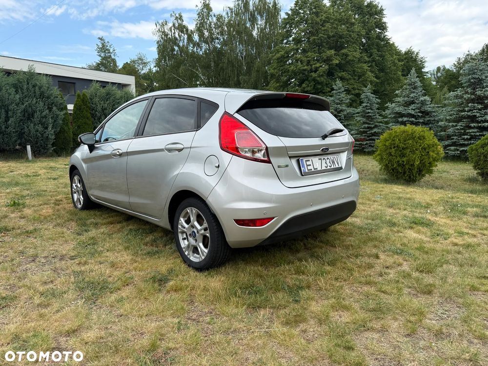 Ford Fiesta - 5