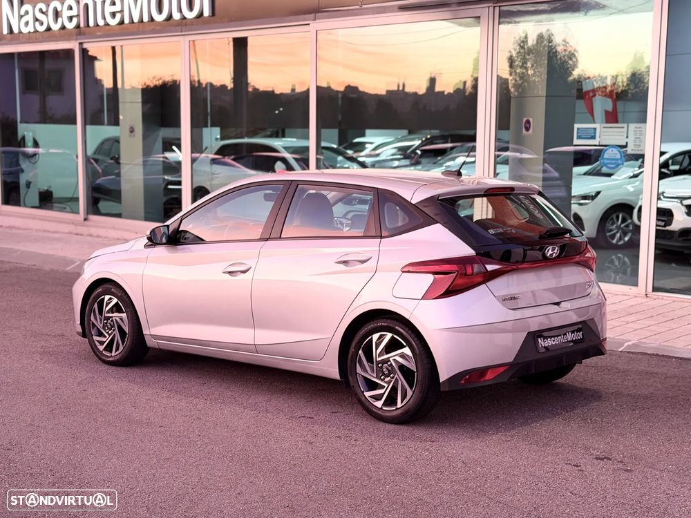 Hyundai i20 1.2 Comfort - 11