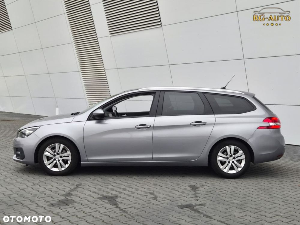 Peugeot 308 - 11