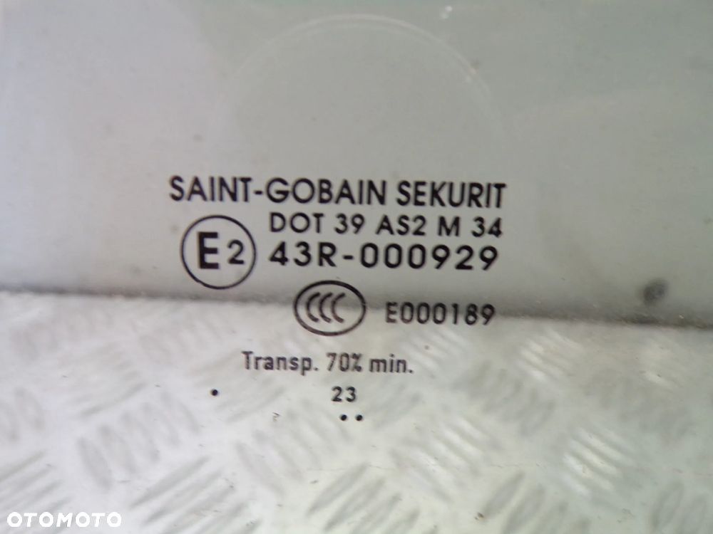 SZYBA PRAWY PRZÓD TYŁ OPEL MOKKA B 2023 ROK - 2