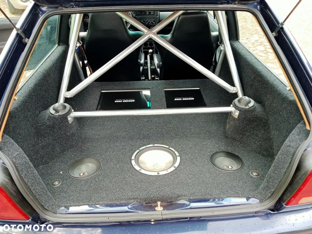 Volkswagen Polo 45 - 14