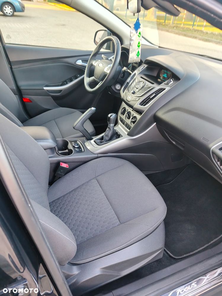 Ford Focus - 11