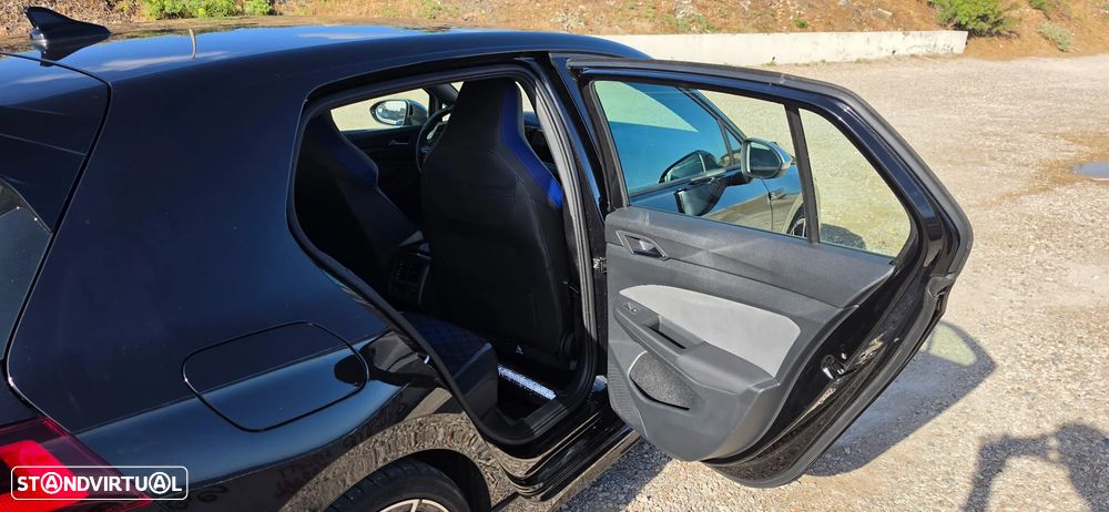 VW Golf 2.0 TSI R DSG - 19