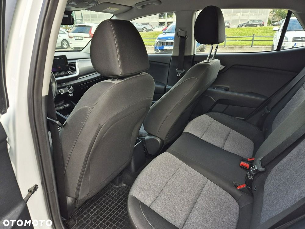 Kia Stonic 1.2 M - 21