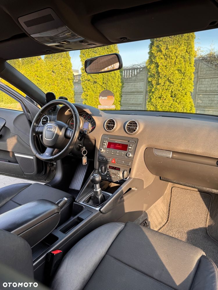 Audi A3 Sportback 2.0 TDI DPF Ambiente - 6