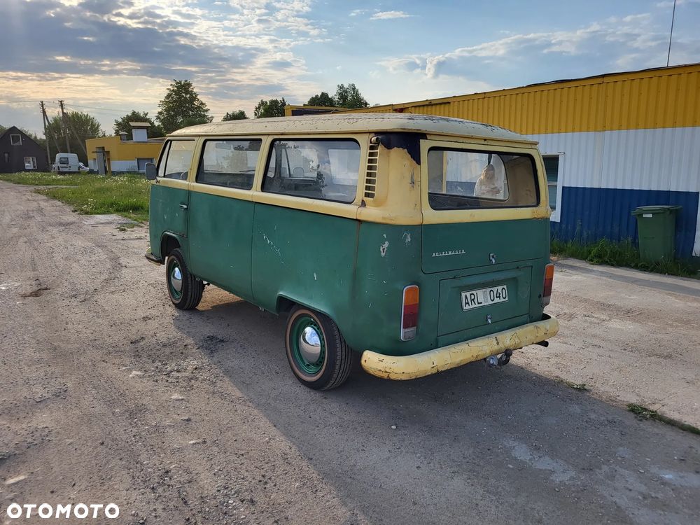 Volkswagen Transporter - 4