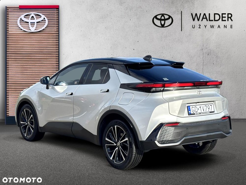 Toyota C-HR 2025