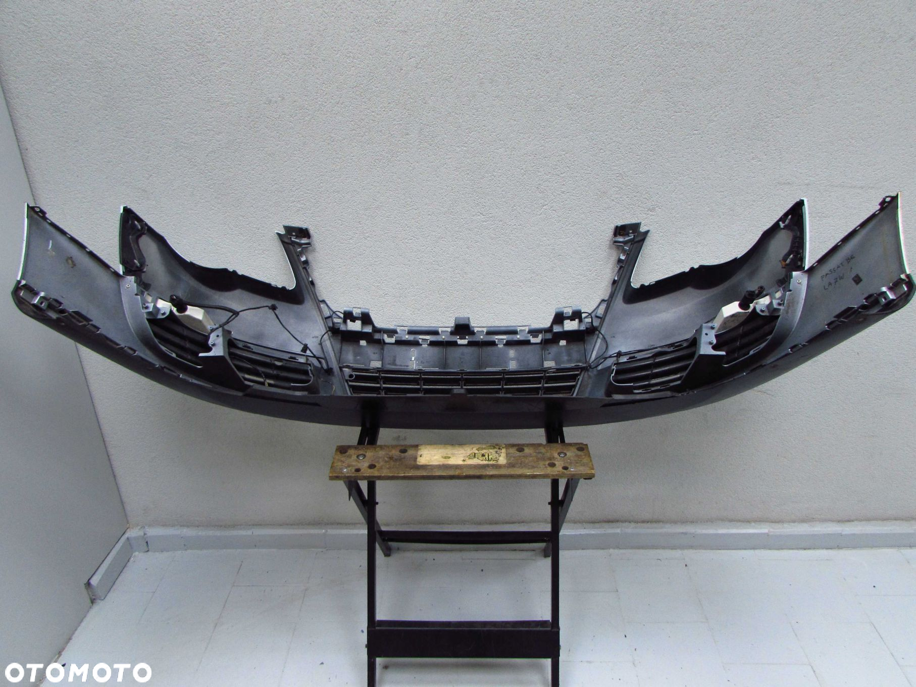VW PASSAT B6 05-10 ZDERZAK PRZOD LA7W - 11