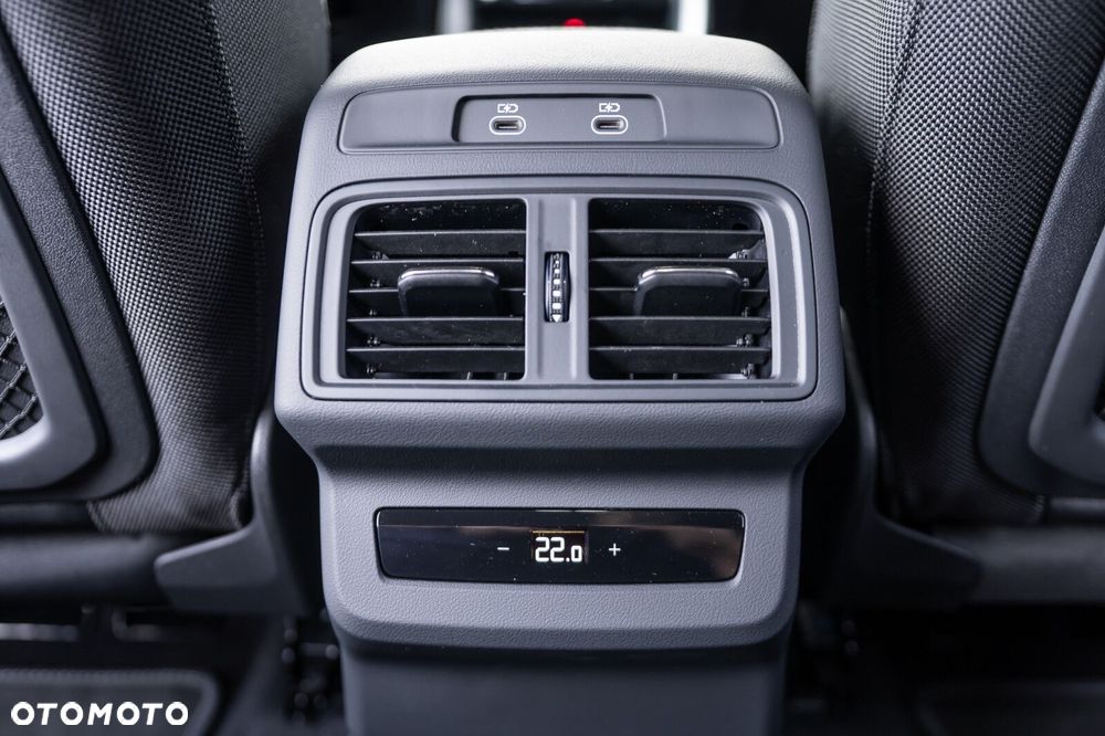 Audi Q5 Sportback - 17