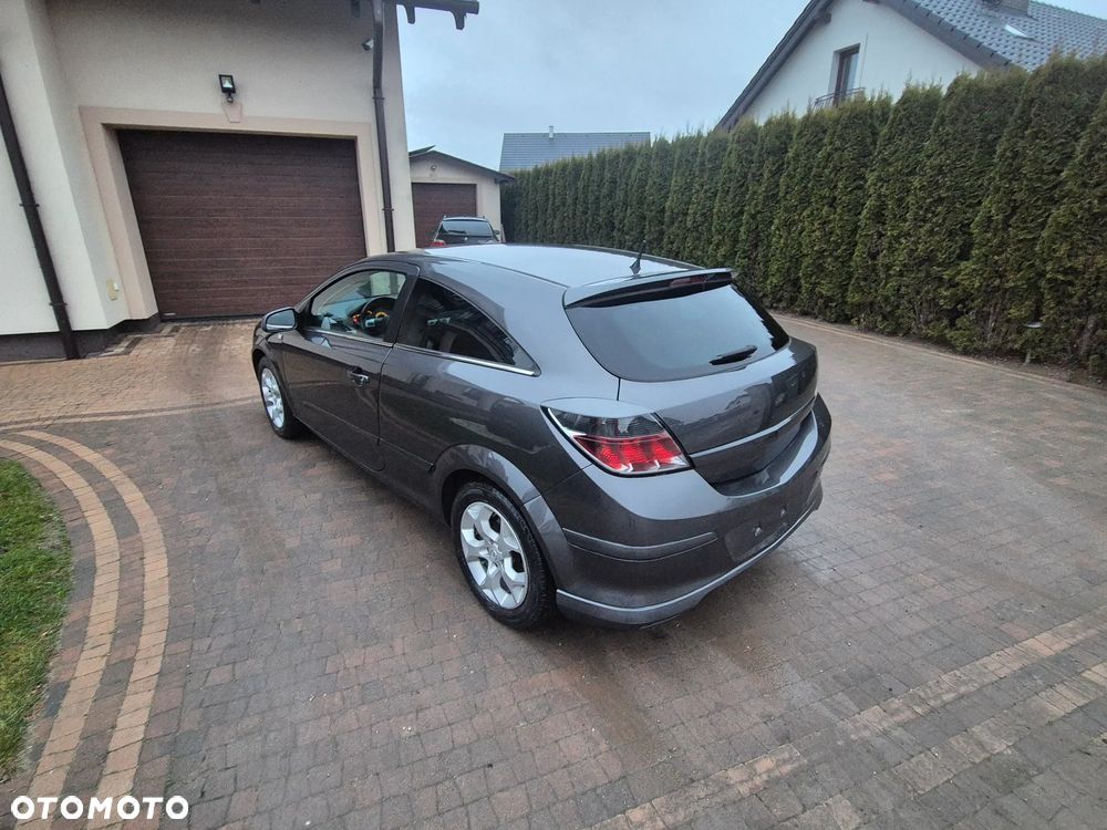 Opel Astra 1.6 Selection 110 Jahre - 12