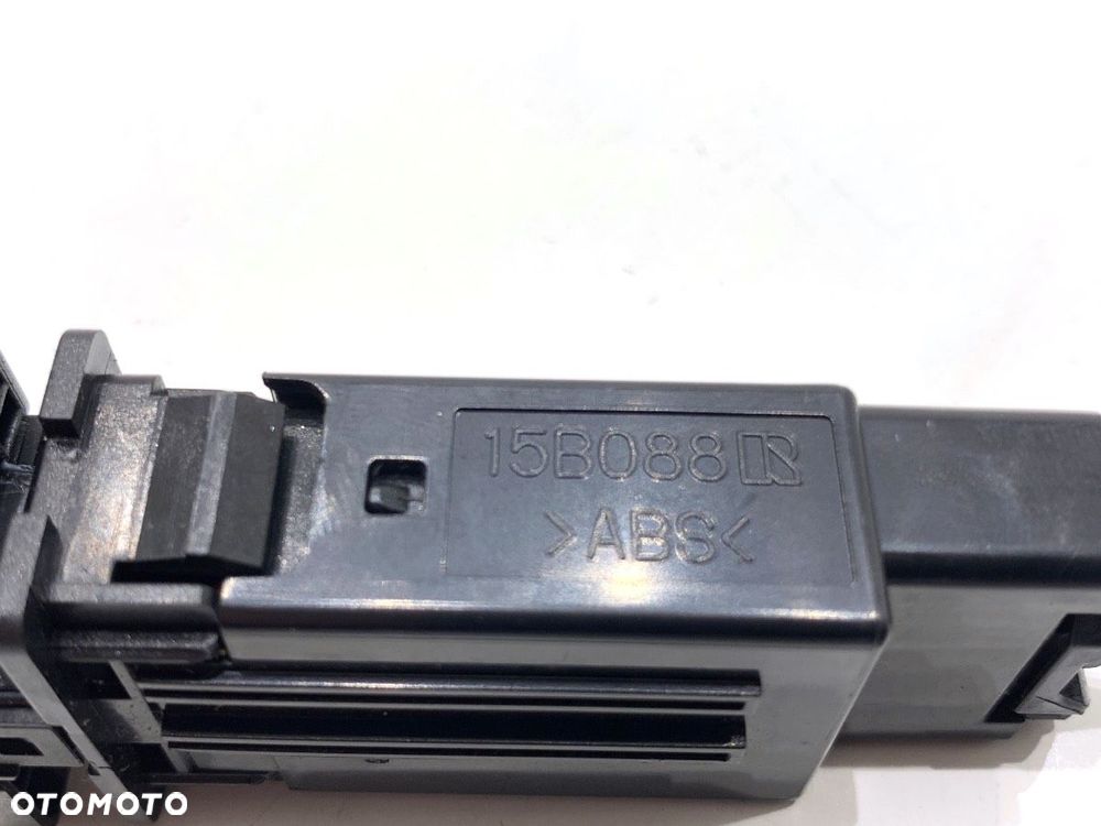 PRZEŁĄCZNIK OGRZEWANIA FOTELA  TOYOTA COROLLA sedan (_E15_) 2006 - 2022 2.0 D-4D (ADE150) 93 kW - 5