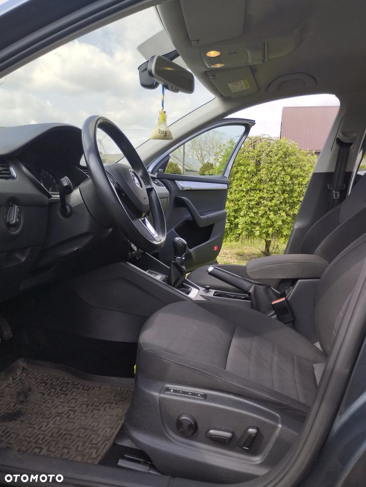 Skoda Octavia 1.8 TSI Style - 5