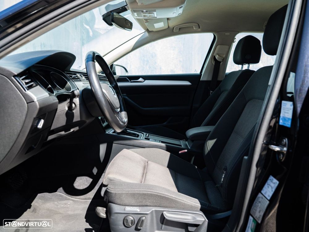 VW Passat Variant 2.0 TDI Confortline DSG - 15
