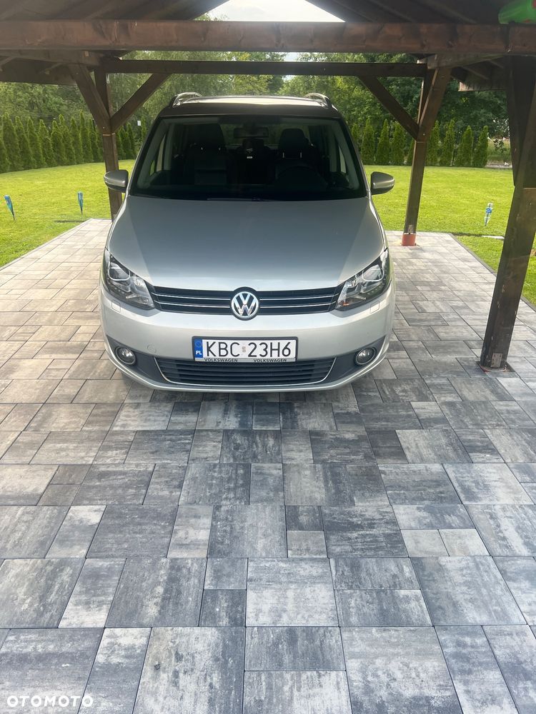 Volkswagen Touran 2.0 TDI DPF BlueMotion Technology DSG STYLE - 1