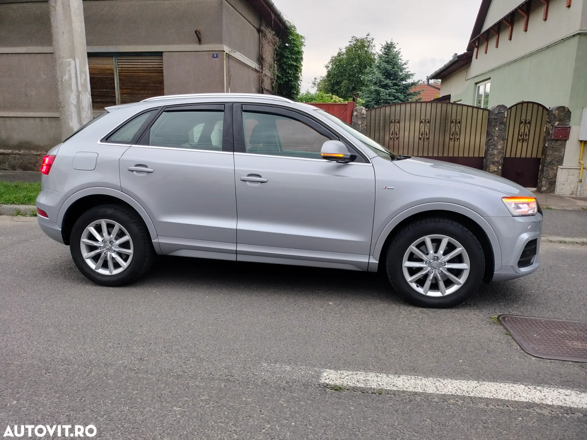 Audi Q3 2.0 TFSI Quattro Stronic Sport - 5