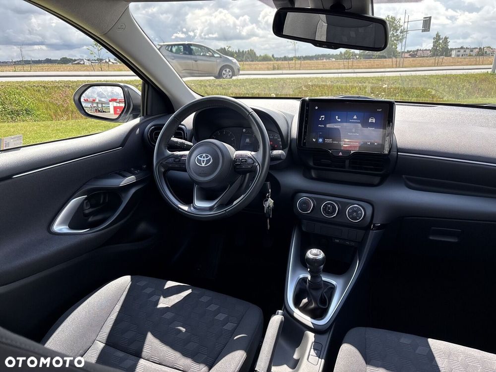Toyota Yaris 1.5 Comfort - 17