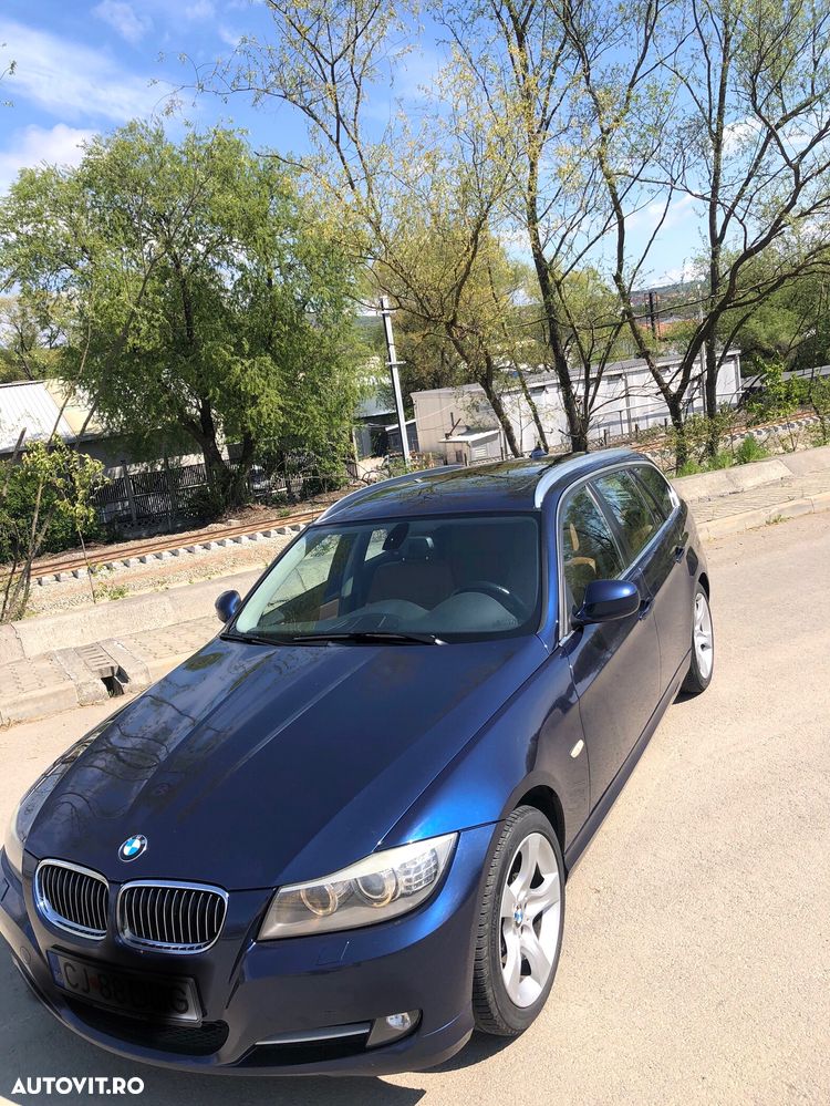 BMW Seria 3 320d DPF Edition Sport - 4