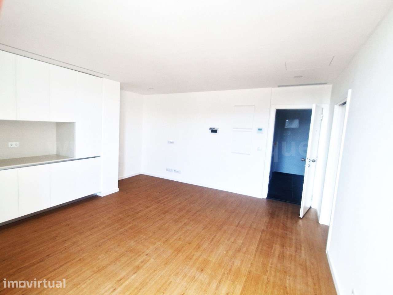 Apartamento T2 com 2 varandas, junto ao NorteShopping - Grande imagem: 4/20