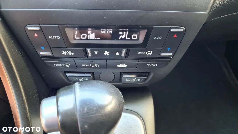 Honda Civic 1.8 Executive NAVI i-SHIFT - 14