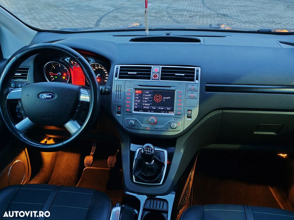 Ford Kuga 2.0 TDCi Titanium - 6