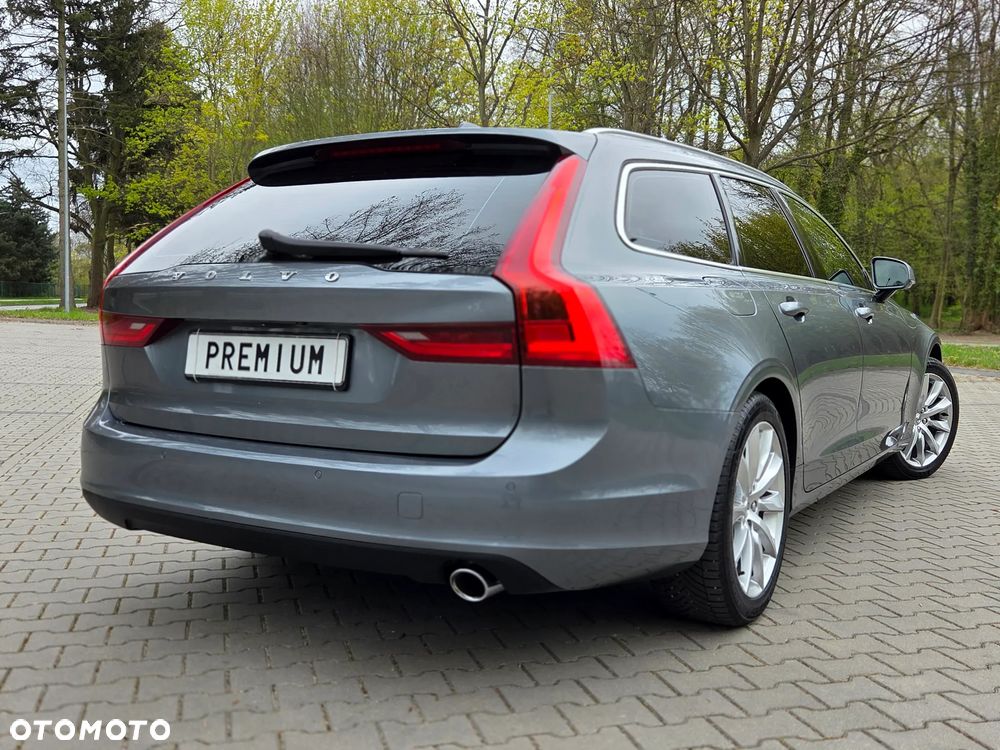 Volvo V90 D3 Geartronic Momentum Pro - 19