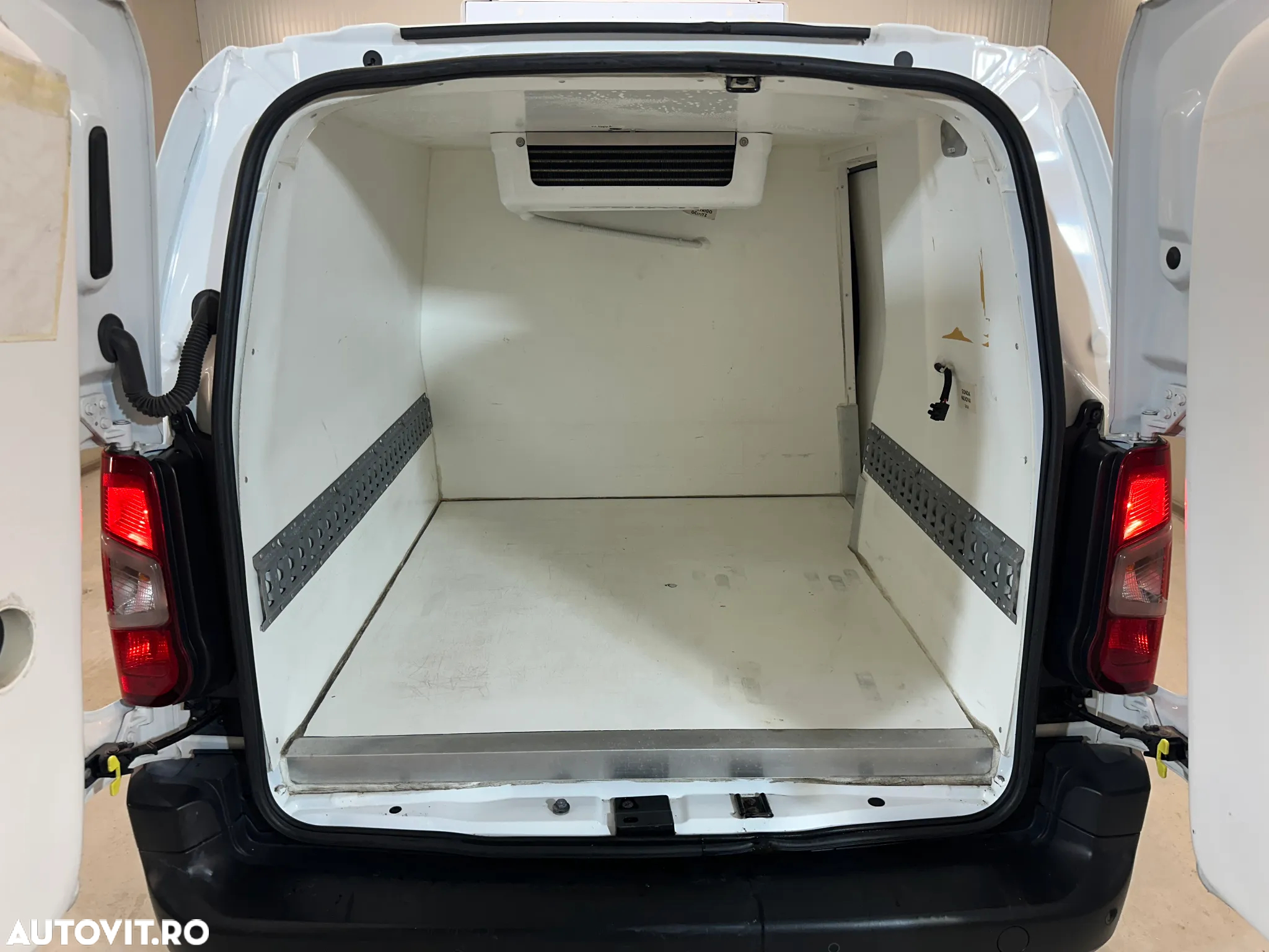 Opel Combo - 9