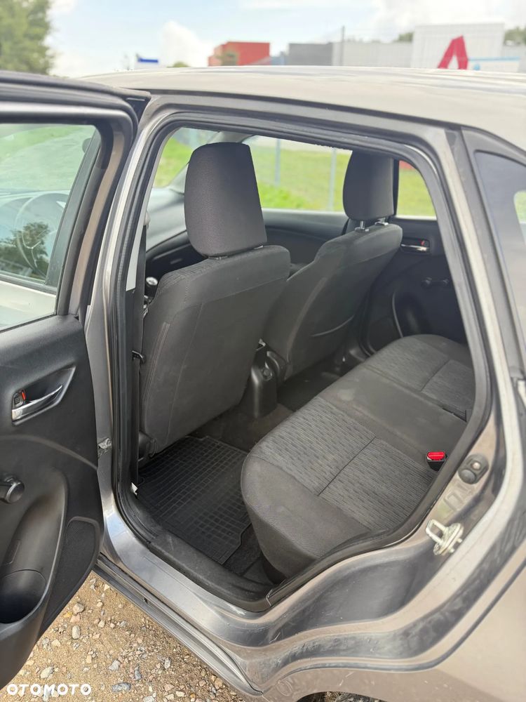 Suzuki Baleno 1.2 Premium - 4